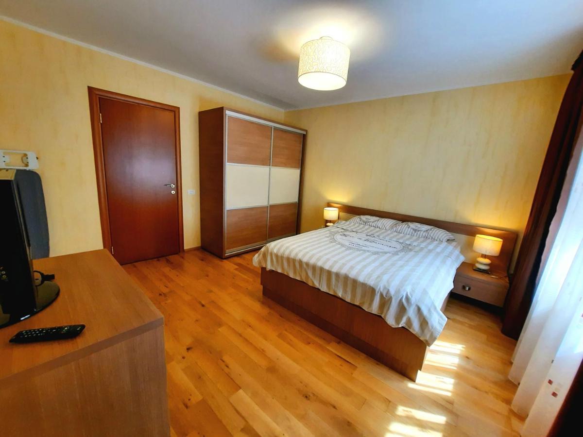 Appartement Apartament Lux Alisia à Mamaia Extérieur photo